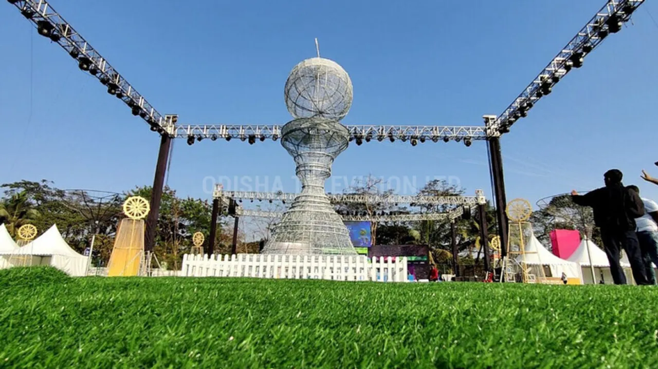 ଆଖିକୁ ଝଲସାଇ ଦେଉଛି କଳିଙ୍ଗ ଷ୍ଟାଡିୟମ