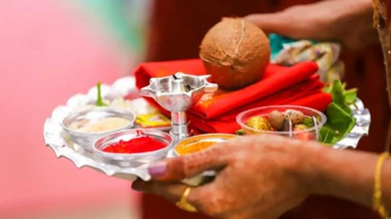 women stopped from worship