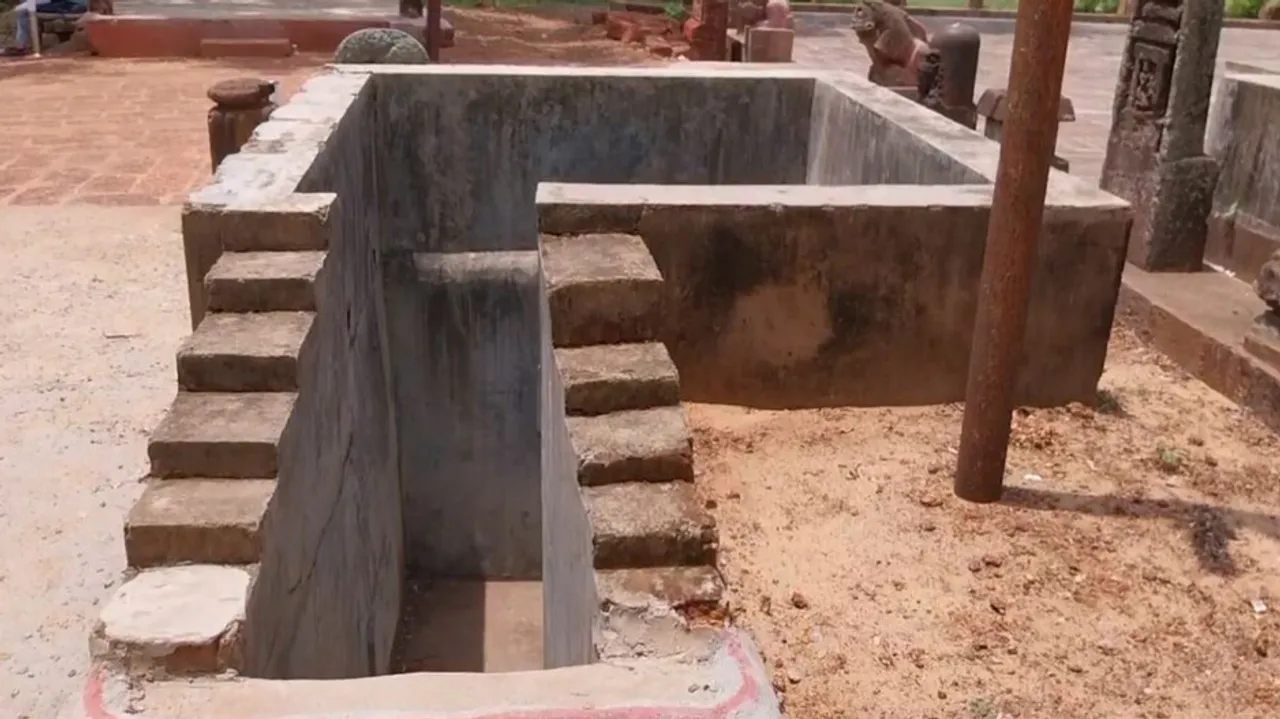 The secret path leading to Patalpuri