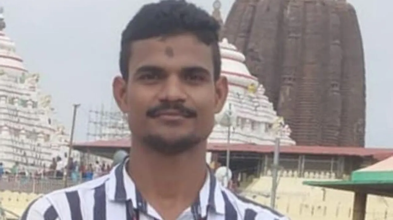 Private finance employee 