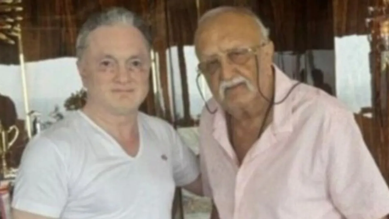 Gautam Singhania with father Vijaypat Singhania