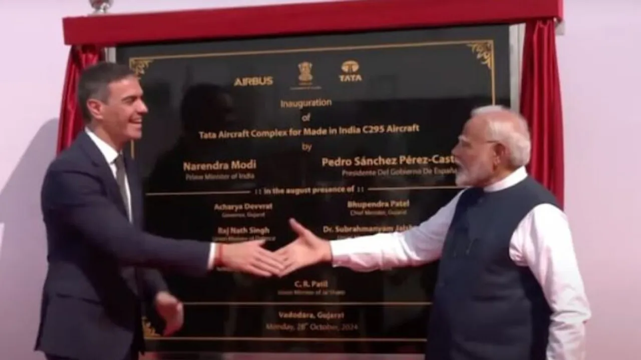 Pedro Sanchez & PM Modi
