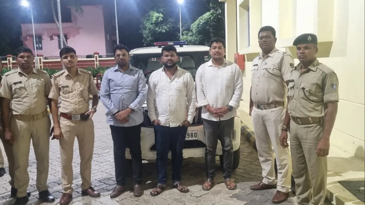 Rashmi Mohapatra, Corporater Aparupa Rout and Debashish Pradhan