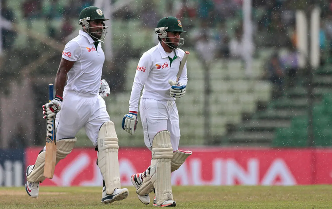 ଭାରତ-ବାଂଲାଦେଶ ଟେଷ୍ଟ : ଚତୁର୍ଥ ଦିନରେ ବି ବର୍ଷା ବାଧା, ବାଂଲାଦେଶ ୧୧୧/୩