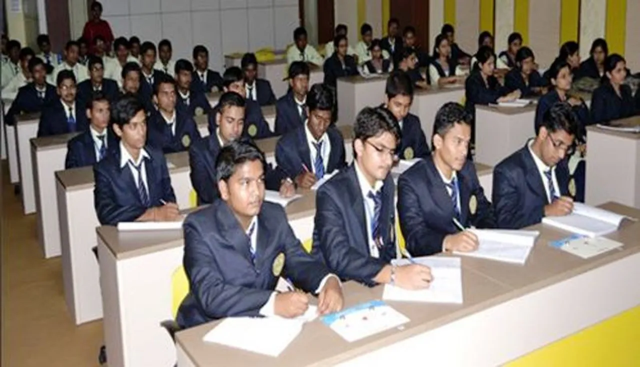 ଭୁବନେଶ୍ୱର: ସଙ୍କଟରେ ଇଂଜିନିୟରିଂ ଶିକ୍ଷା-ରାଜ୍ୟର ୯ଟି କଲେଜରେ ସମସ୍ତ ସିଟ୍ ଫାଙ୍କା, ୧୮ଟିରେ ୧୦ରୁ କମ୍ ଛାତ୍ରଛାତ୍ରୀ