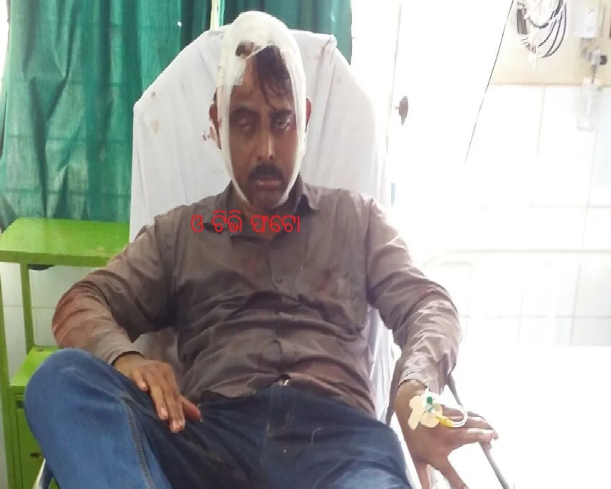 ଭୁବନେଶ୍ୱର: ପଟିଆ ଛକ ନିକଟରୁ ୧୨ ଲକ୍ଷ ଟଙ୍କା ଲୁଟିନେଲେ ୨ ଦୁର୍ବୃତ୍ତ