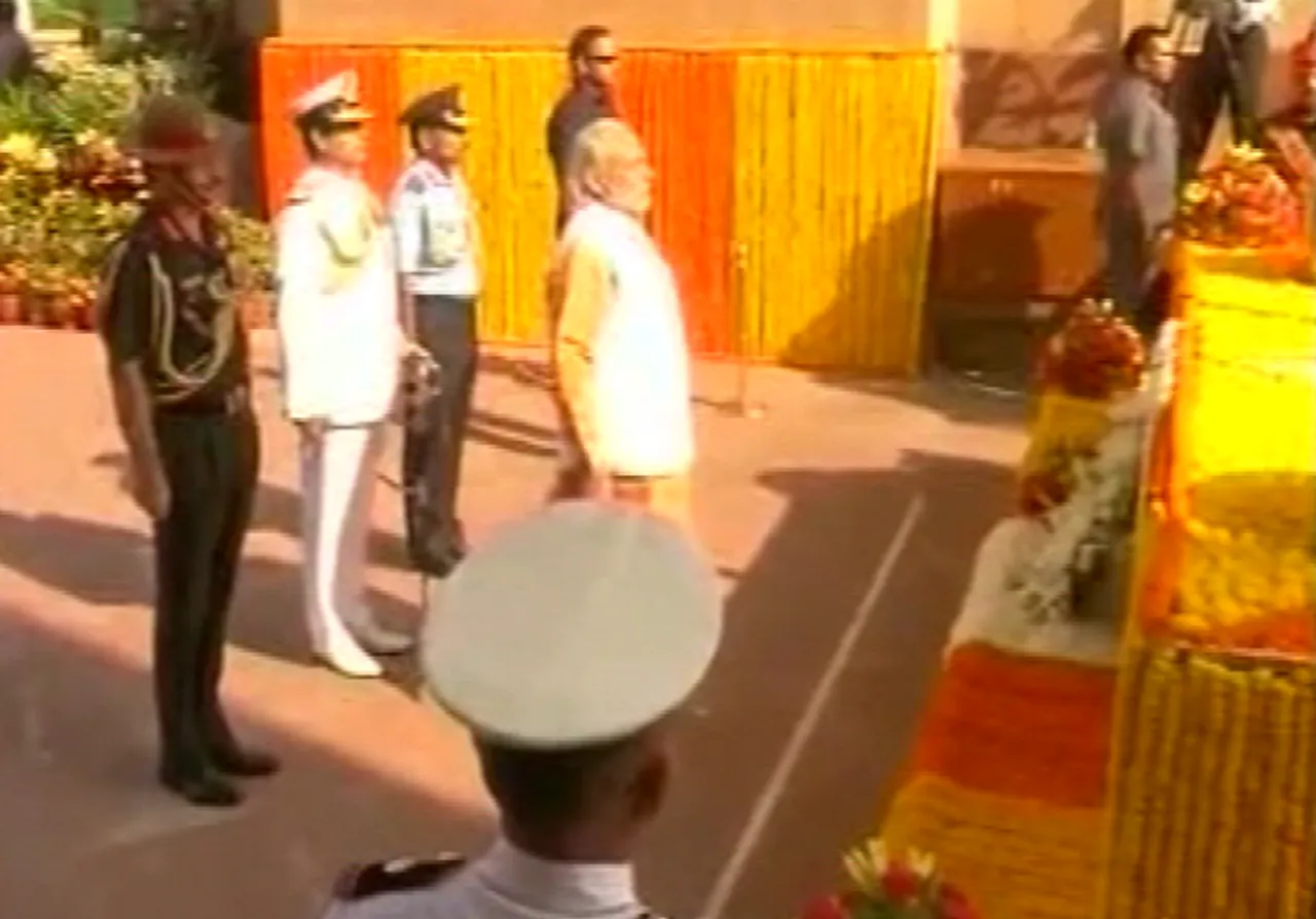 ୧୯୬୫ ଭାରତ-ପାକିସ୍ତାନ ଯୁଦ୍ଧକୁ ୫୦ ବର୍ଷ: ସହୀଦ ଯବାନଙ୍କୁ ଶ୍ରଦ୍ଧାଞ୍ଜଳି ଜଣାଇଲେ ପ୍ରଧାନମନ୍ତ୍ରୀ ନରେନ୍ଦ୍ର ମୋଦି