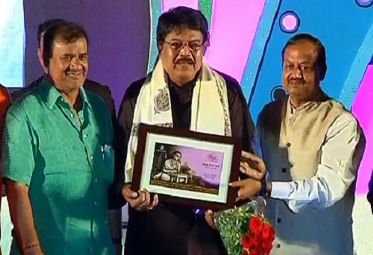 ୨୬ତମ ଚଳଚ୍ଚିତ୍ର ପୁରସ୍କାର ପ୍ରଦାନ: ବିଜୟ ମହାନ୍ତିଙ୍କୁ ଜୟଦେବ ସମ୍ମାନ