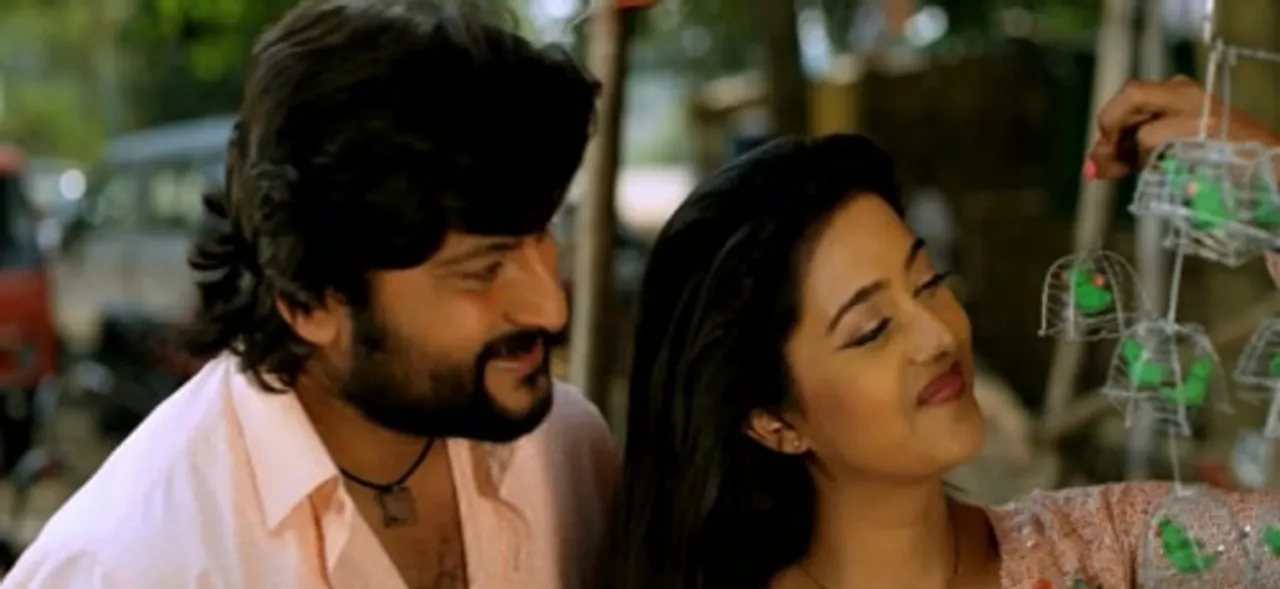 ‘ଗୋଟେ ଶୁଆ ଗୋଟେ ଶାରୀ’ରେ ଅନୁଭବ-ବର୍ଷା ଯୋଡ଼ି