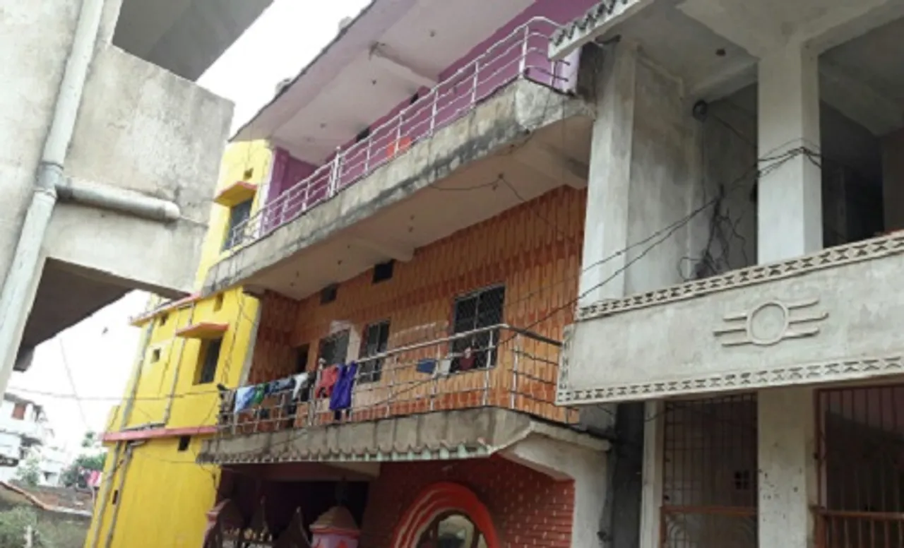 ଝାରସୁଗୁଡ଼ା:ପୋଲିସ୍ କନଷ୍ଟେବଳଙ୍କ ଘରେ ଭିଜିଲାନ୍ସ ଚଢାଉ  