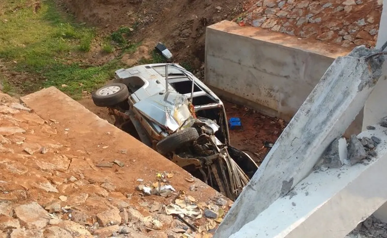 ବ୍ରହ୍ମପୁର: କଲ୍‌ଭର୍ଟ ତଳକୁ ଖସିଲା ବୋଲେରୋ,୫ ଆହତ