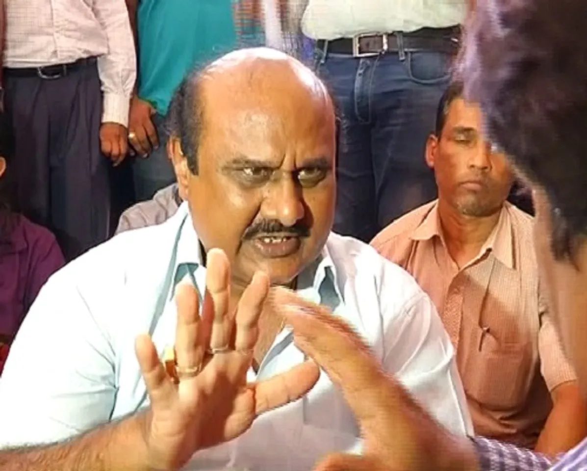 ହାଇଟେକ୍ ଫ୍ଲାଟ୍ ଠକେଇ ଘଟଣା: କାର୍ଯ୍ୟାଳୟ ଘେରିଲେ ଗ୍ରାହକ