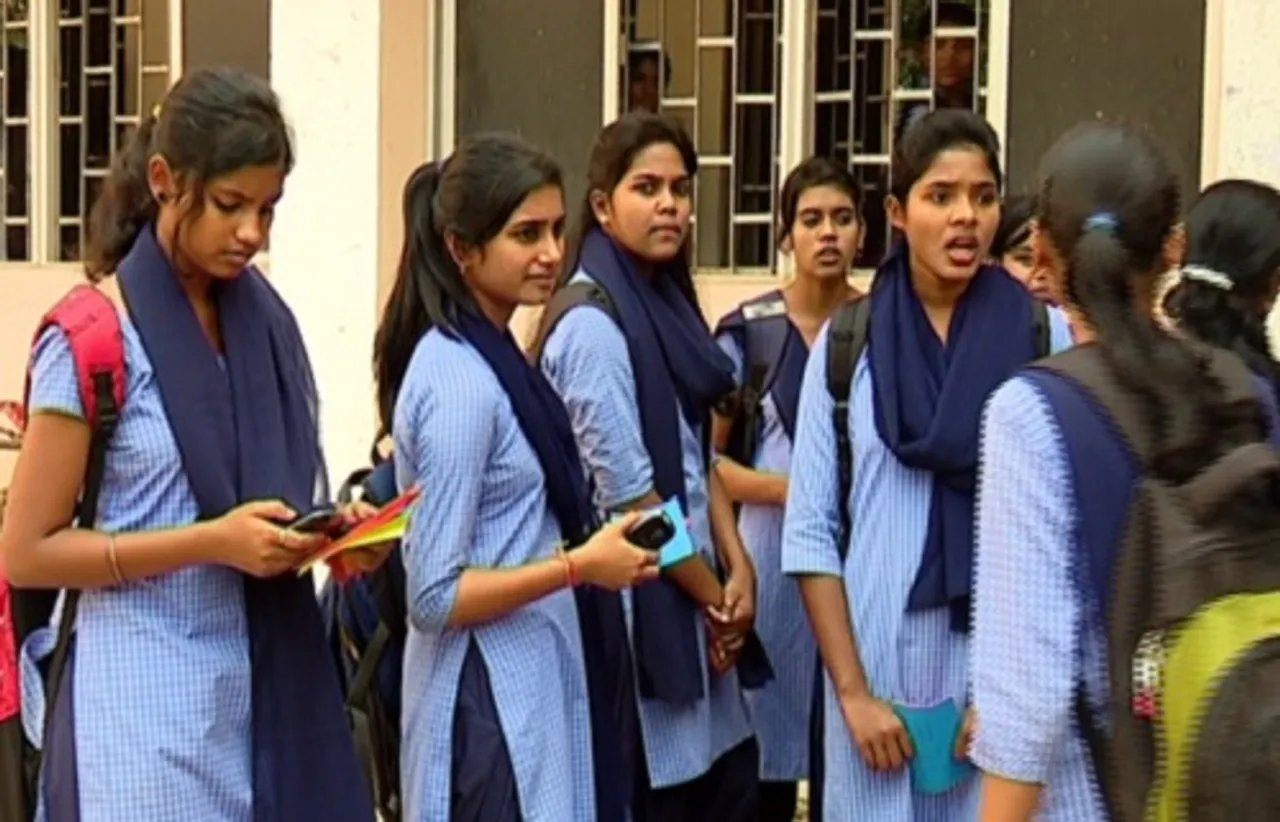 ଏ ବର୍ଷ ପିଲା କମ୍‌ ପାଠ ପଢ଼ିବେ !