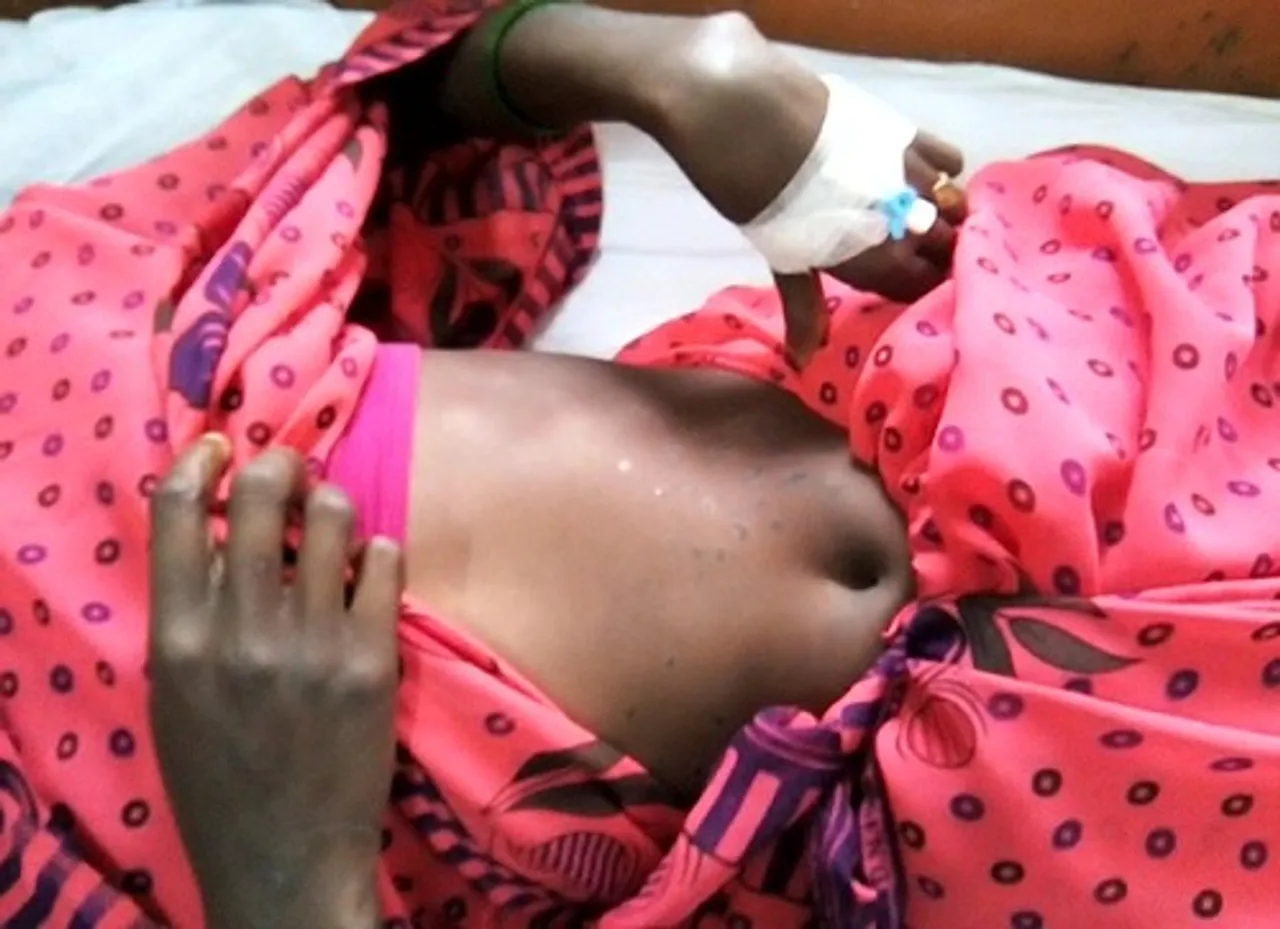 ନବରଙ୍ଗପୁରରେ ମହିଳାଙ୍କୁ ଚେଙ୍କ