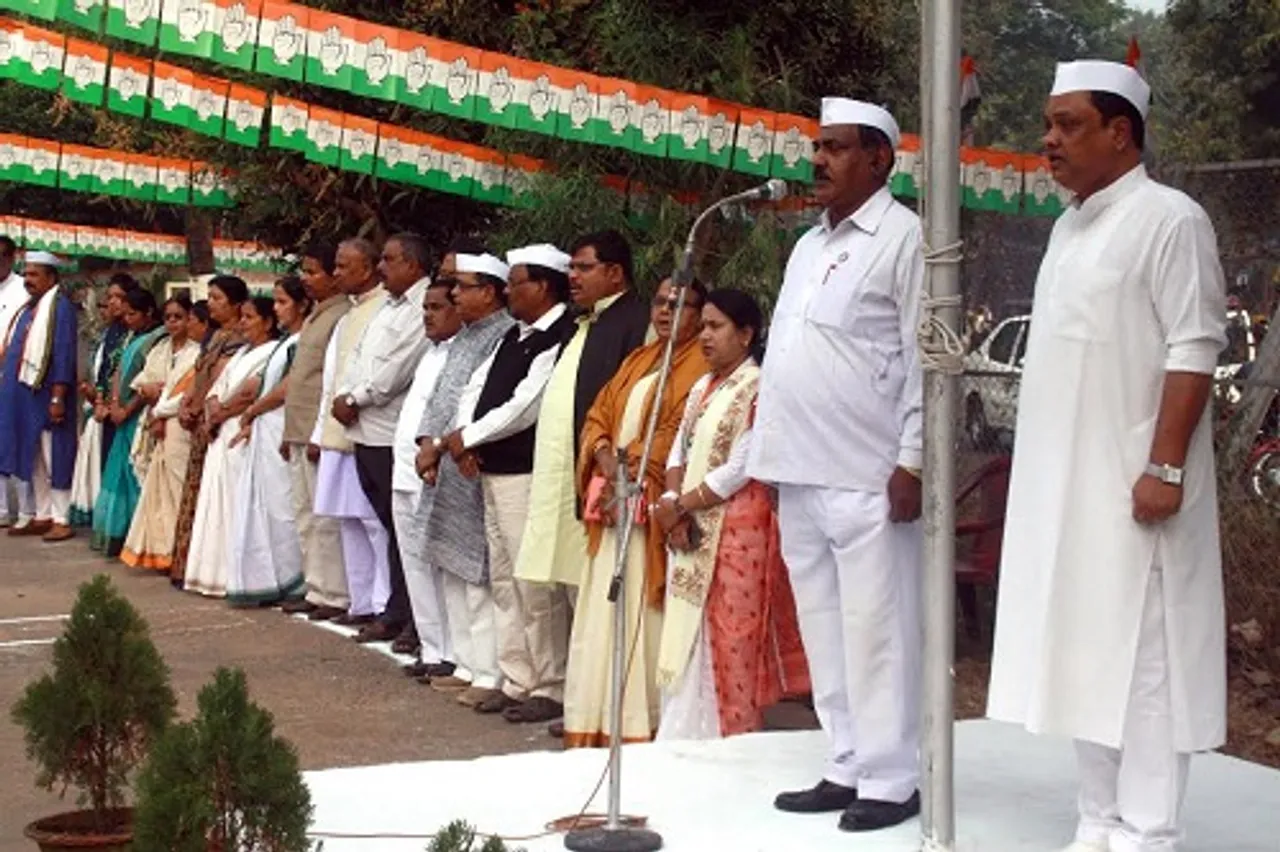 ‘ବିଜେପି,ବିଜେଡି ପାଖରେ ଅଛି ଅମାପ କଳାଟଙ୍କା’