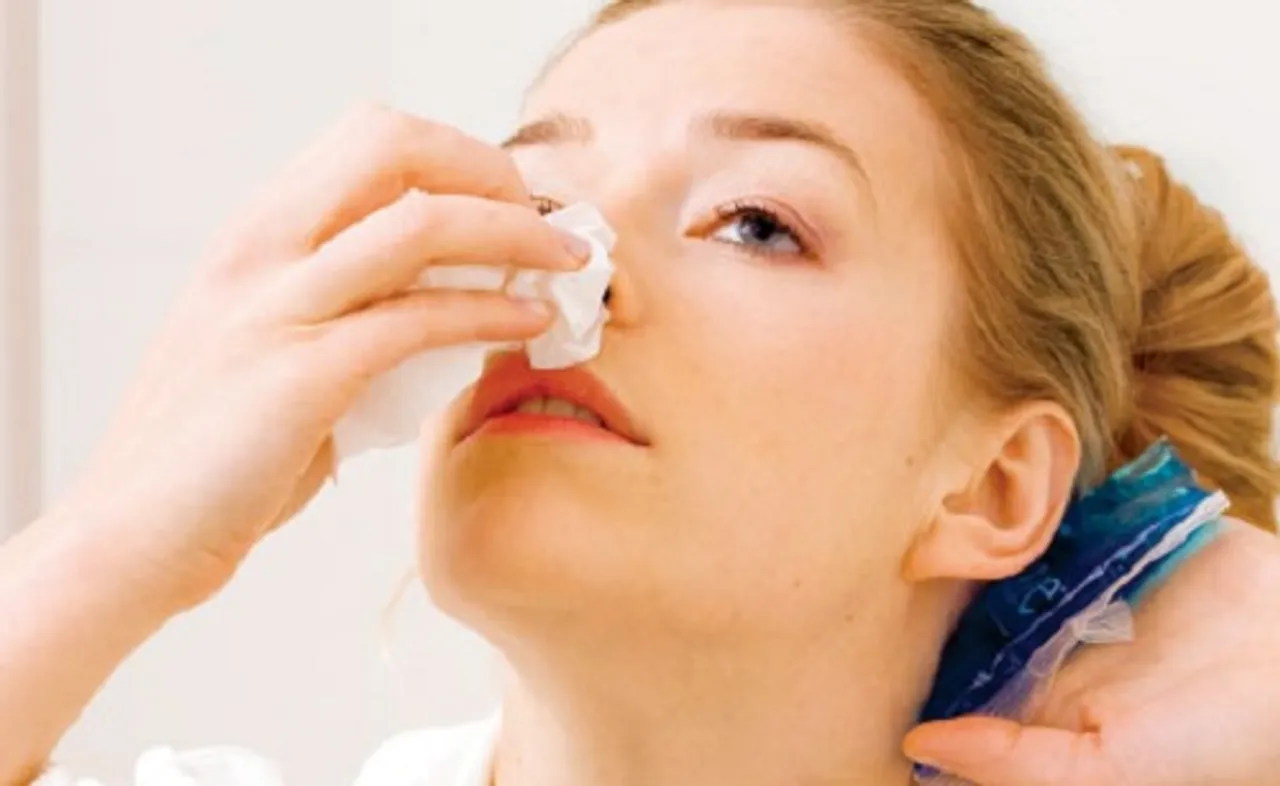 ନାକରୁ ରକ୍ତ ବାହାରୁ ଥିଲେ ପ୍ରଥମେ ଆପଣାନ୍ତୁ ଘରୋଇ ଚିକିତ୍ସା