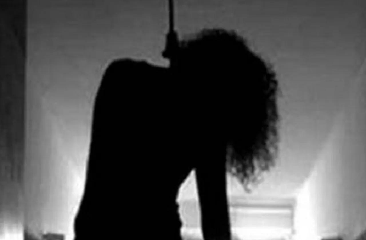 ମହିଳାଙ୍କ ମୃତଦେହ ଉଦ୍ଧାର, ହତ୍ୟା ସନ୍ଦେହ