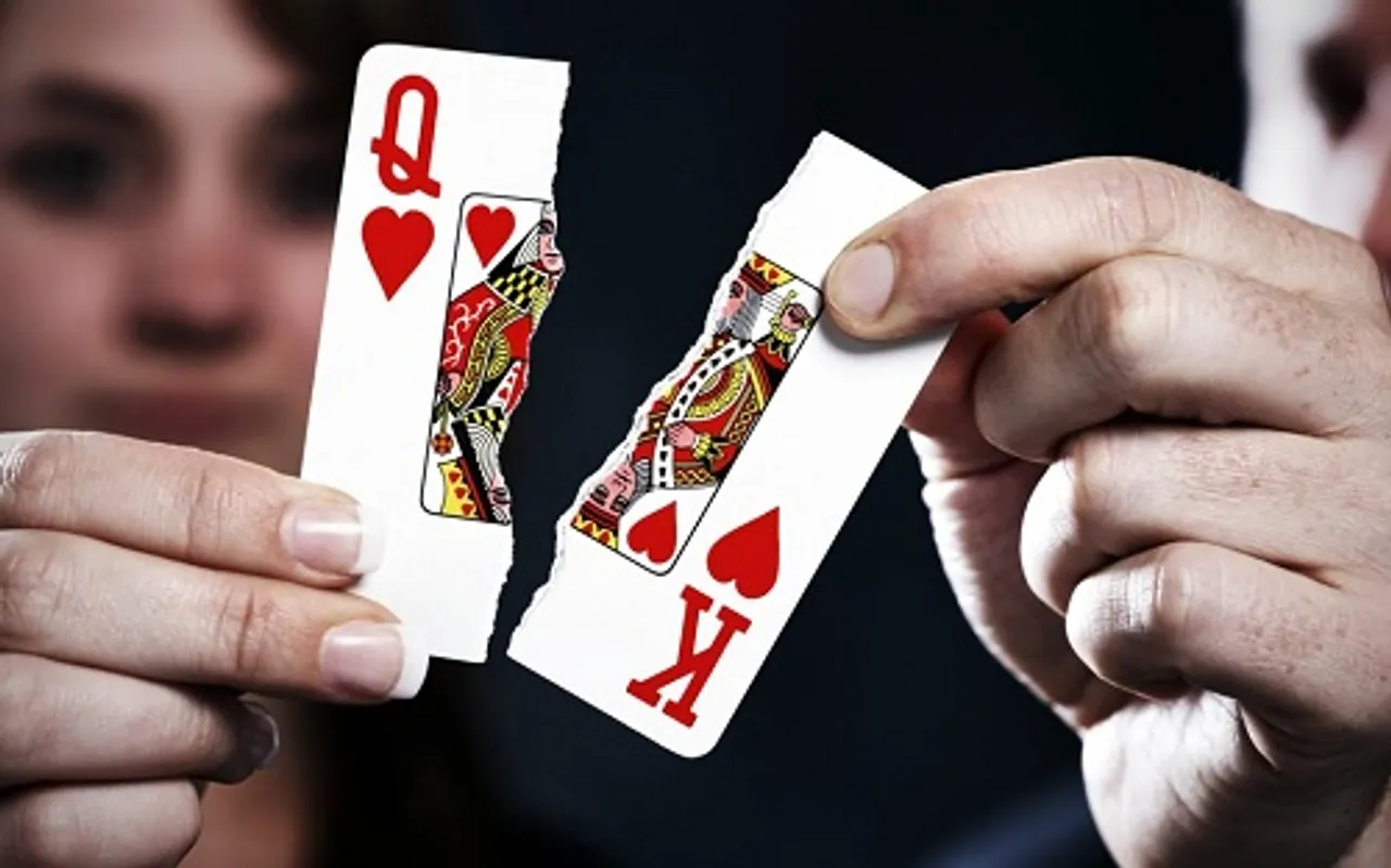 ହାରି ଯାଇଥିବା ଲୋକର କି ଅଛି.... ବ୍ରେକ୍ଅପ୍ ପରେ କେମିତି ସମ୍ଭାଳିବେ ନିଜକୁ