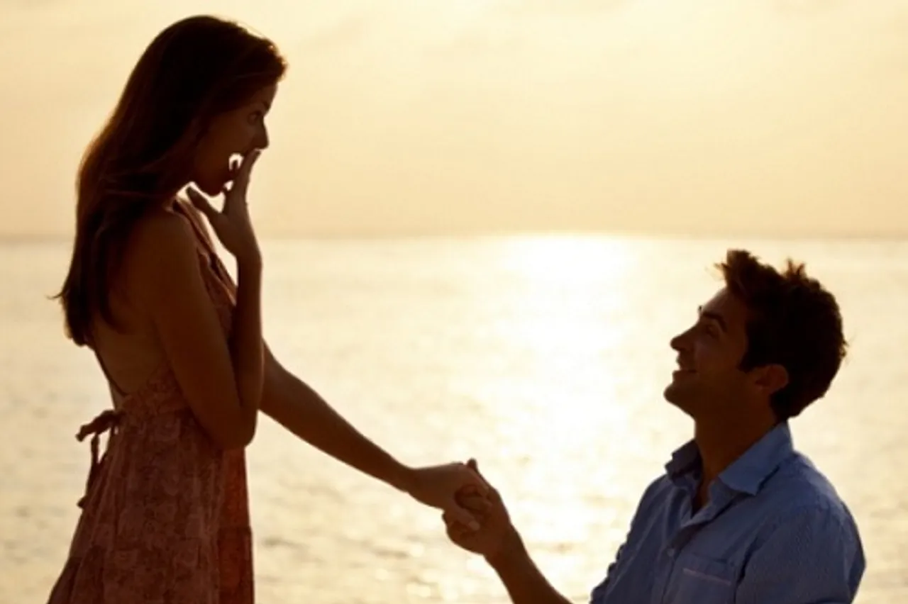 ନିଜ ପସନ୍ଦର ଯୁବତୀଙ୍କୁ କିପରି କରିବେ ଆକର୍ଷିତ, ଖାସ୍ ଟିପ୍ସ ଆପଣଙ୍କ ପାଇଁ