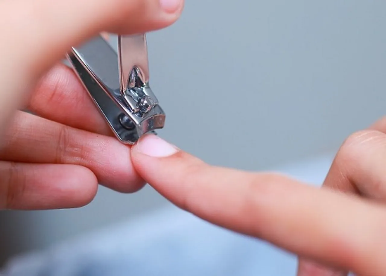 ଗୁରୁବାର ୫ଟି କାର୍ଯ୍ୟରୁ ବିରତ ରୁହନ୍ତୁ, ନ ହେଲେ ମାଡ଼ିବସିବ ଦୁର୍ଭାଗ୍ୟ!