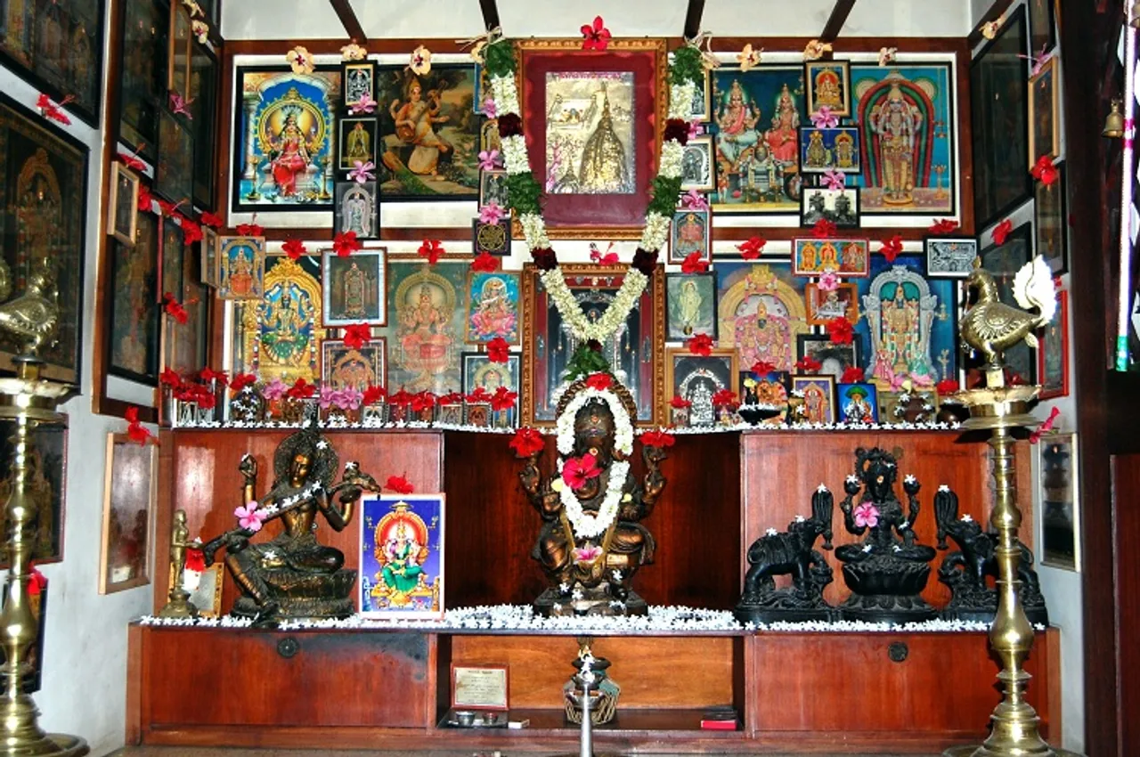 ଠାକୁର ଘରେ ରଖନ୍ତୁ ନାହିଁ ଏହି ଚାରୋଟି ମୂର୍ତ୍ତି