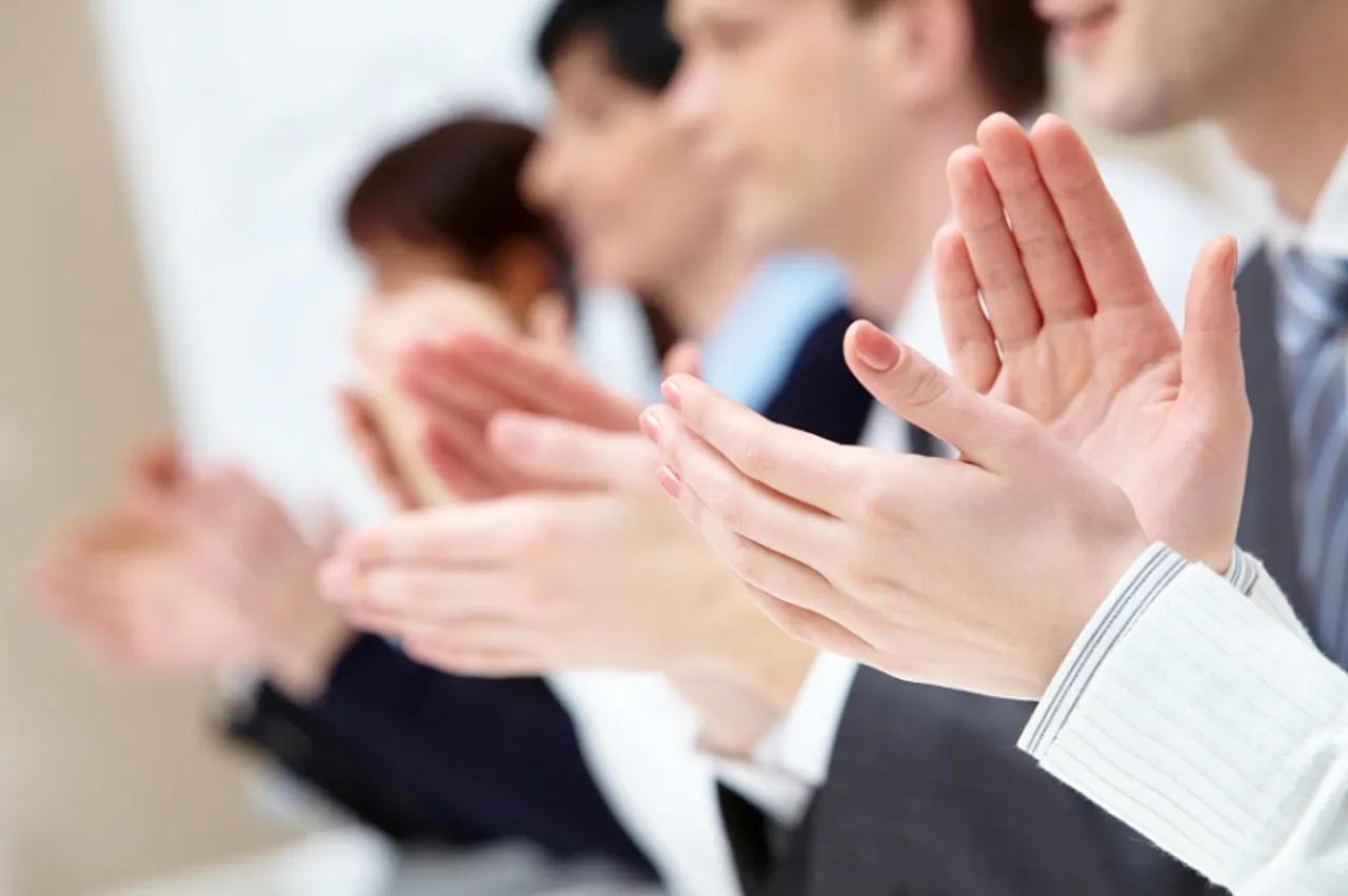 ତାଳି ବି ଶରୀରକୁ ରଖେ ସୁସ୍ଥ, ଜାଣନ୍ତୁ କେମିତି