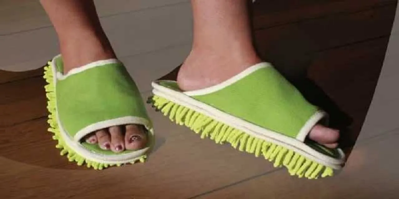 ଆପଣଙ୍କ ଚପଲ ହଜିଛି କି? ଏହା ହୋଇପାରେ ବିପଦର ସଙ୍କେତ, କେମିତି ପାଇବେ ମୁକ୍ତି ଜାଣନ୍ତୁ ଉପାୟ