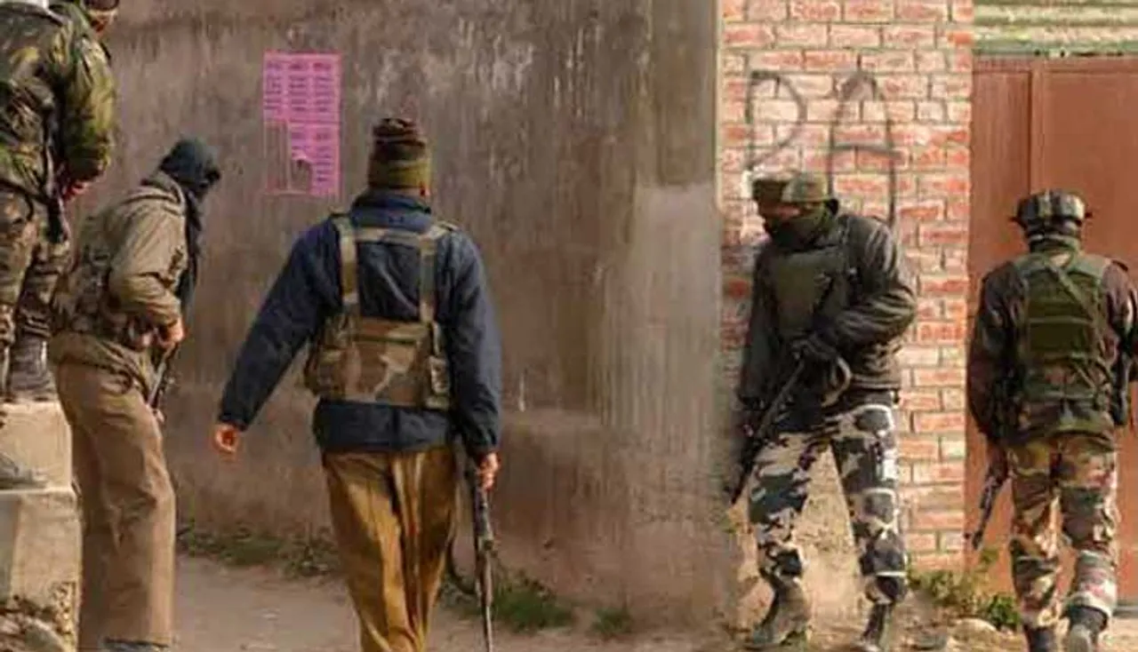 ବିସ୍କୁଟ୍‌ ଓ ସେଓ ନେଇ ଫେରାର୍‌ ହୋଇଗଲେ ଆତଙ୍କବାଦୀ