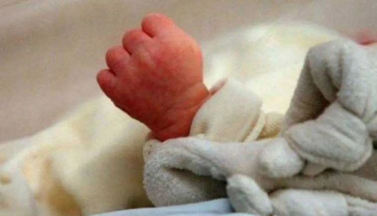 ହସ୍ପିଟାଲ୍‌ରେ ଥିବା ବ୍ୟାଗ୍‌ ଓ ବକ୍ସରୁ ବାହାରିଲା ୧୨ ନବଜାତଙ୍କ ମୃତଦେହ