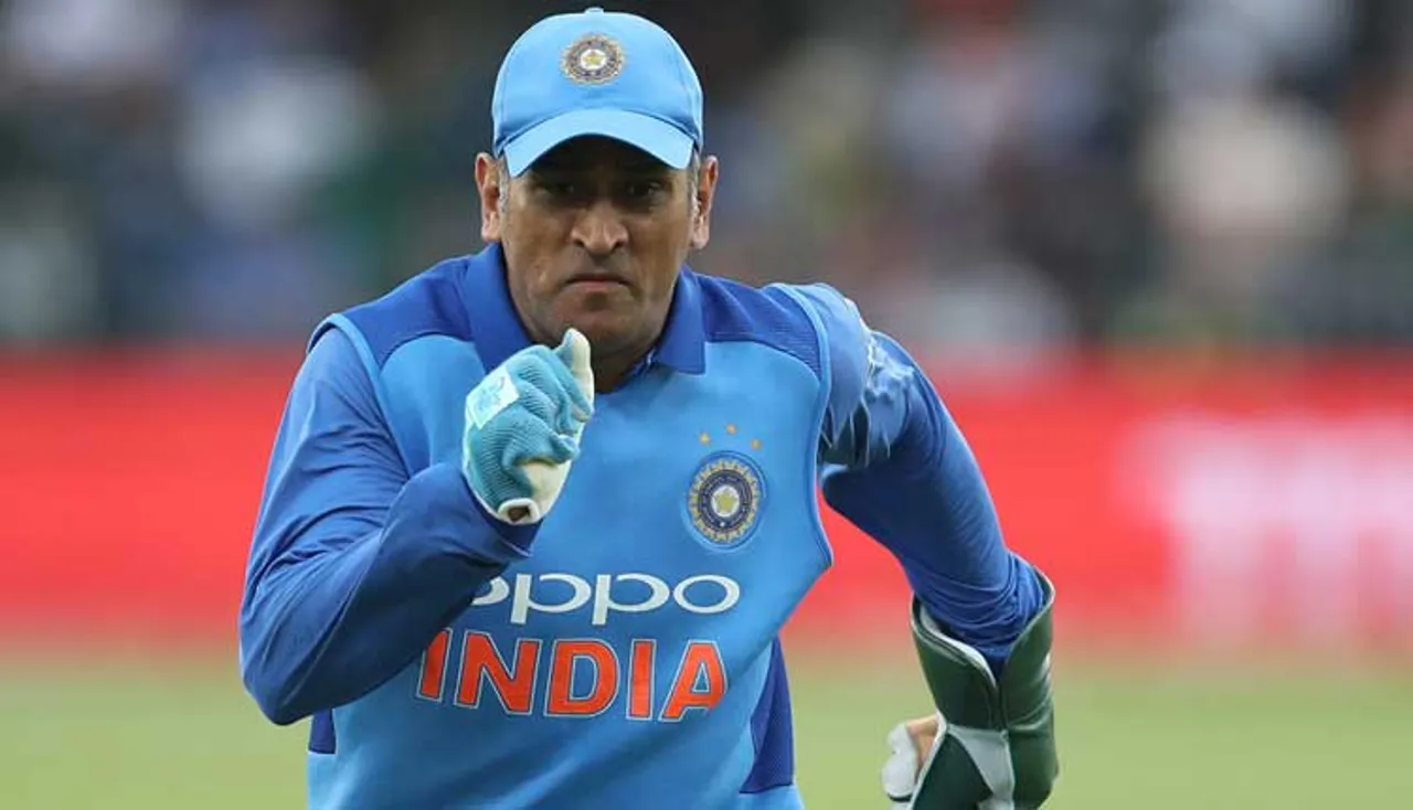 ଧୋନିଙ୍କ କ୍ୟାପ୍ଟେନ୍‌ଶିପ୍‌ର ପ୍ରଥମ ମ୍ୟାଚ୍‌ ମଧ୍ୟ ଟାଇ ହୋଇଥିଲା