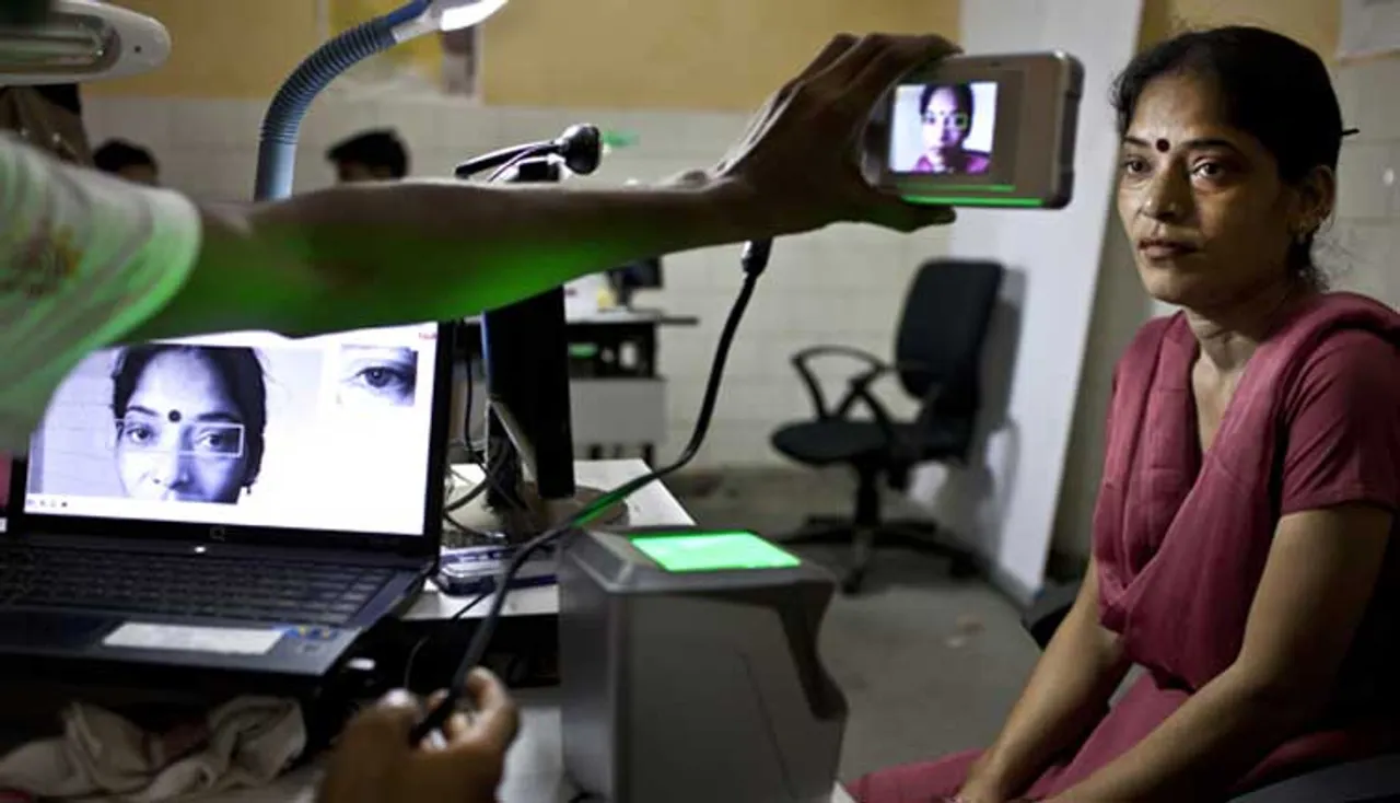 ଆଧାର ବାଧ୍ୟତାମୂଳକ କି ନୁହେଁ, କାଲି ଆସିବ ଚୂଡ଼ାନ୍ତ ରାୟ