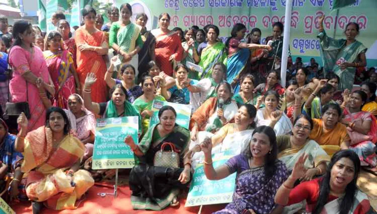 'ଉଜ୍ଜ୍ଵଳା' ଆଳରେ ଧର୍ମେନ୍ଦ୍ରଙ୍କୁ ଟାର୍ଗେଟ କଲା ମହିଳା ବିଜେଡି