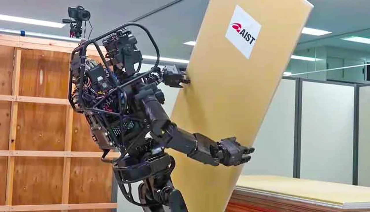 ନିର୍ମାଣ ଶ୍ରମିକଙ୍କ କାମ ଛଡ଼ାଇନେବ ଏହି ରୋବୋଟ୍ !