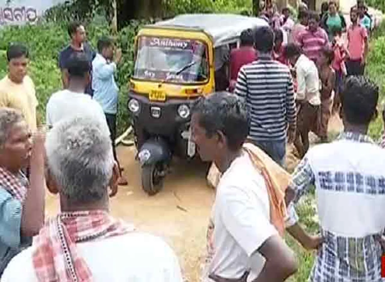 'ତିତ୍‌ଲି' ଦୁଃଖ: ପ୍ରିୟଜନଙ୍କ ବାଟକୁ ଚାହିଁ ବସିଛି ପରିବାର