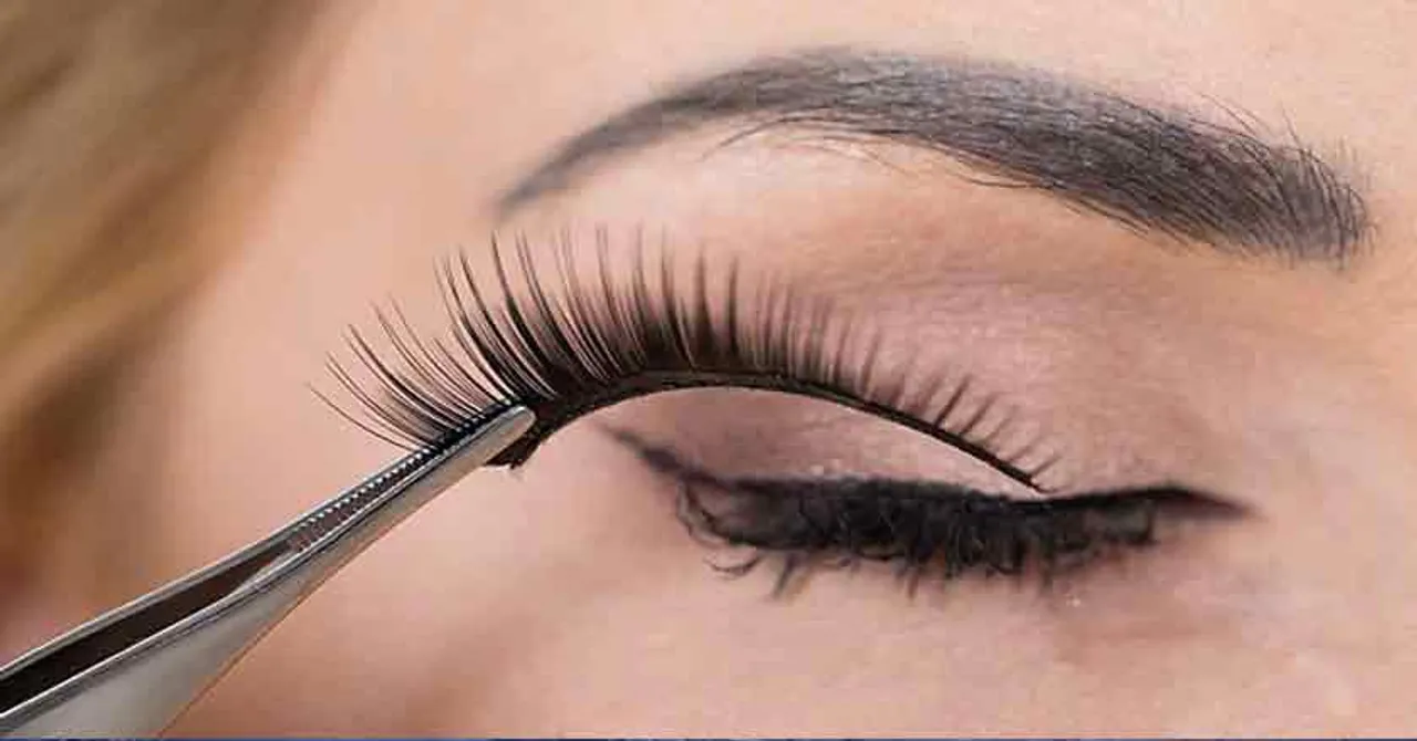 ଆଖିରେ କୃତ୍ରିମ ଆଇଲାସେସ୍‌ କରିପାରେ କ୍ଷତି