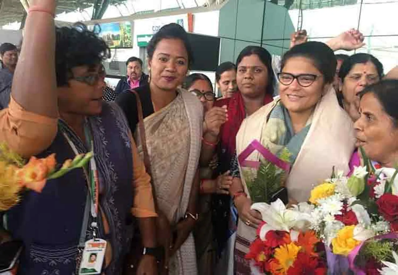 ପିପିଲି ପୀଡ଼ିତାଙ୍କ ପରିବାରକୁ ଭେଟିଲେ ଜାତୀୟ ମହିଳା କଂଗ୍ରେସ ସଭାନେତ୍ରୀ