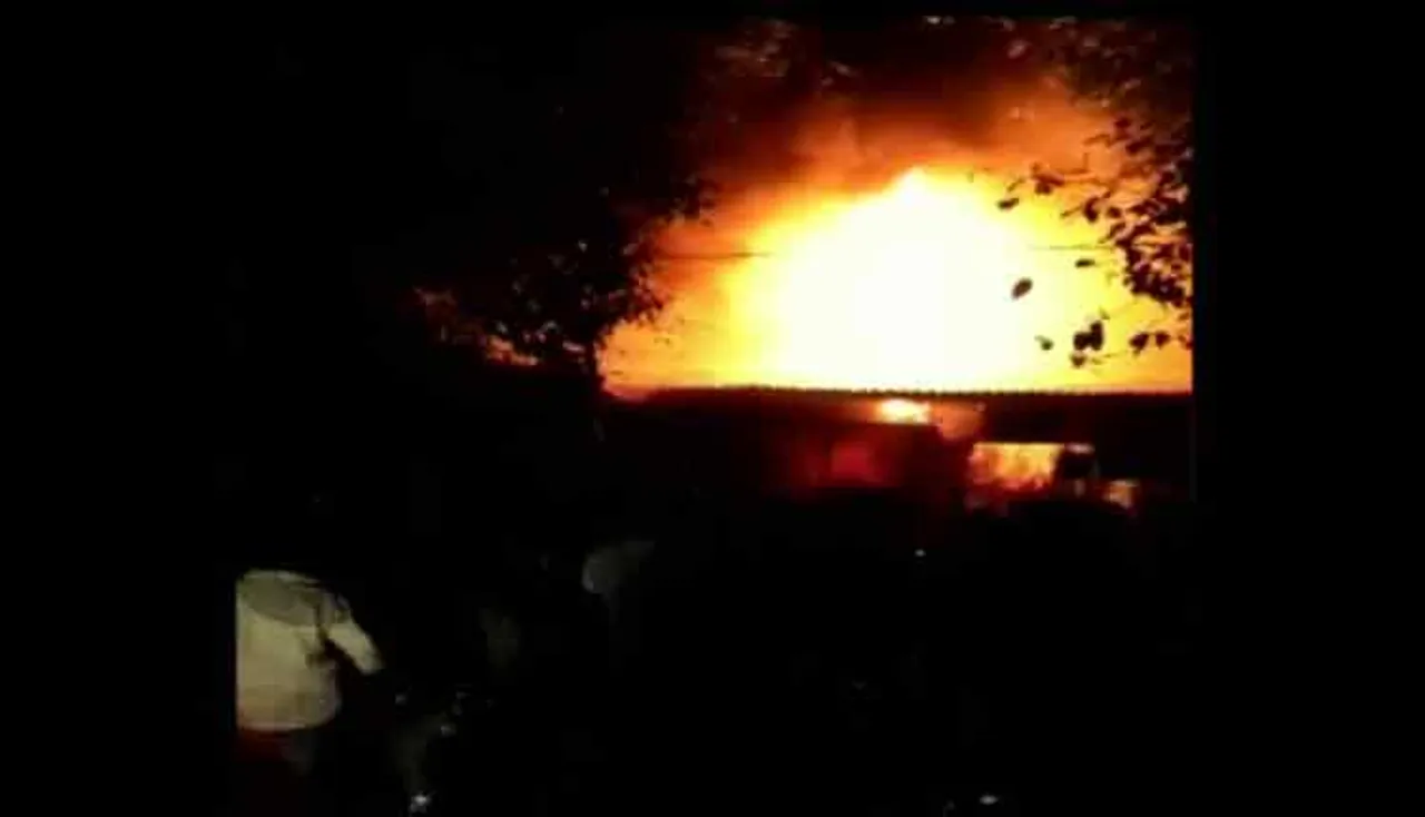 ରୁଚିକା ମାର୍କେଟରେ ନିଆଁ