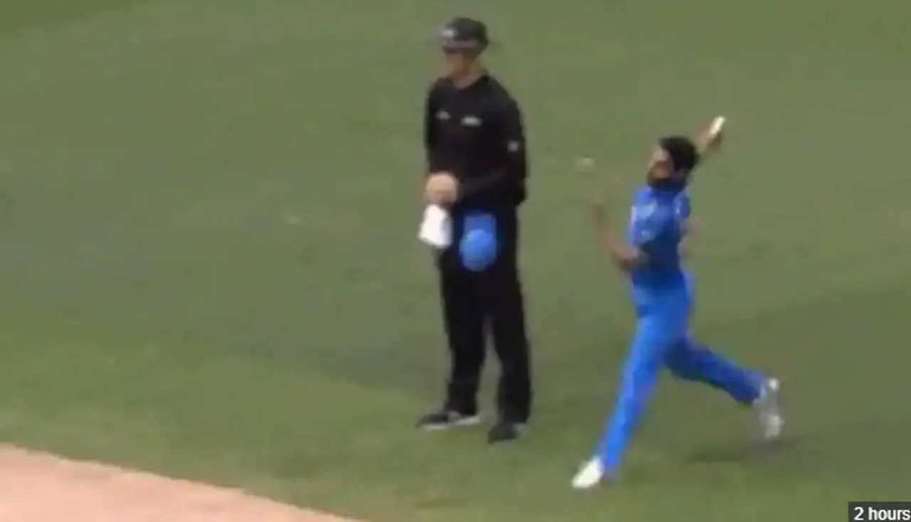 ଧୋନି ଓ ଭୁବିଙ୍କ ରଣନୀତିରେ ଫସିଗଲେ ଫିଞ୍ଚ, ଦେଖନ୍ତୁ ଭିଡିଓ