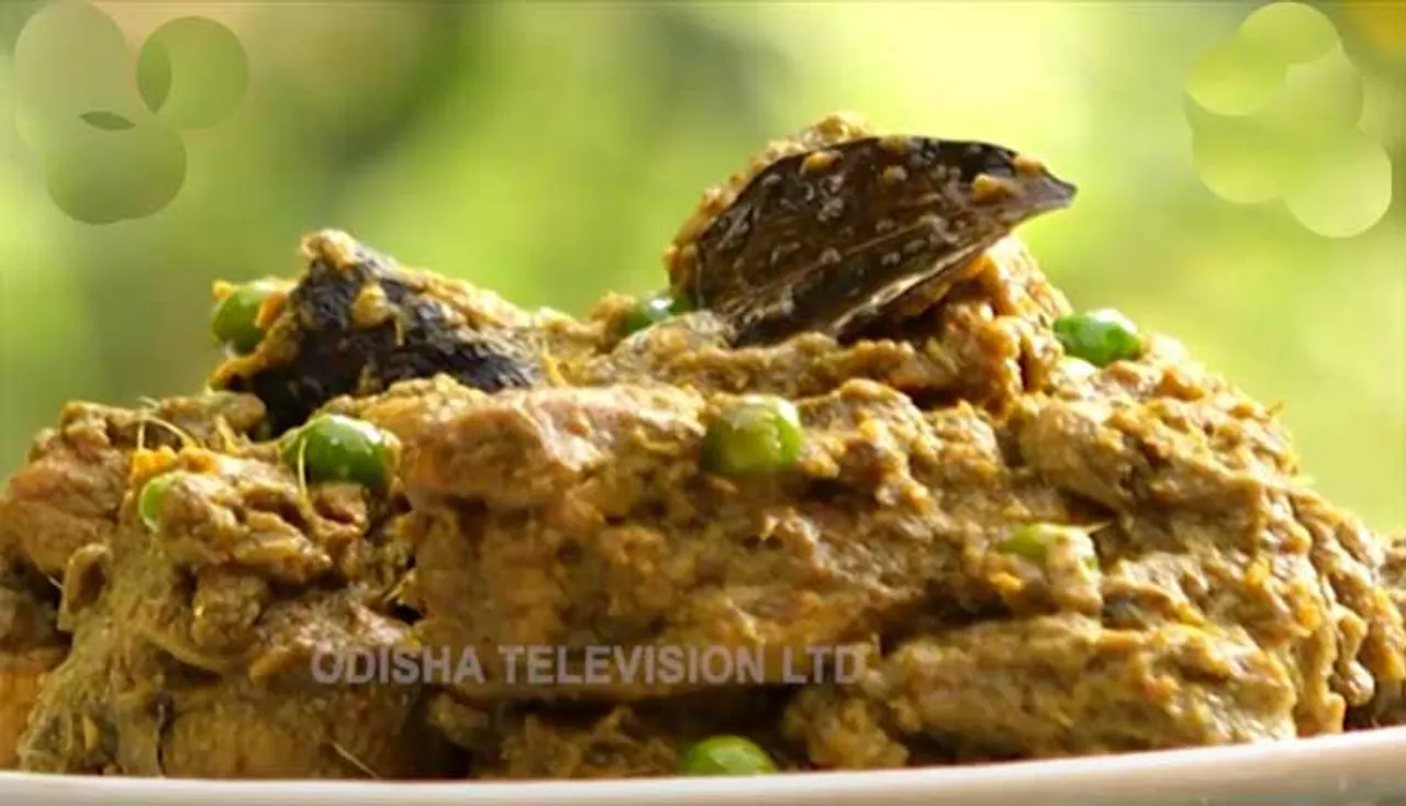 ଘରେ ପ୍ରସ୍ତୁତ କରନ୍ତୁ ପିଆଜ ଶଣ୍ଢା ଚିକେନ୍‌ କଷା