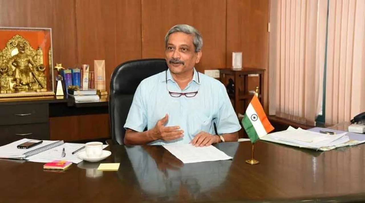 ହାୱାଇ ଚପଲ୍‌, ହାଫ୍‌ ସାର୍ଟ ଥିଲା ତାଙ୍କ ପରିଚୟ : ଏପରି ରାଜନେତା ଥିଲେ ପାରିକର