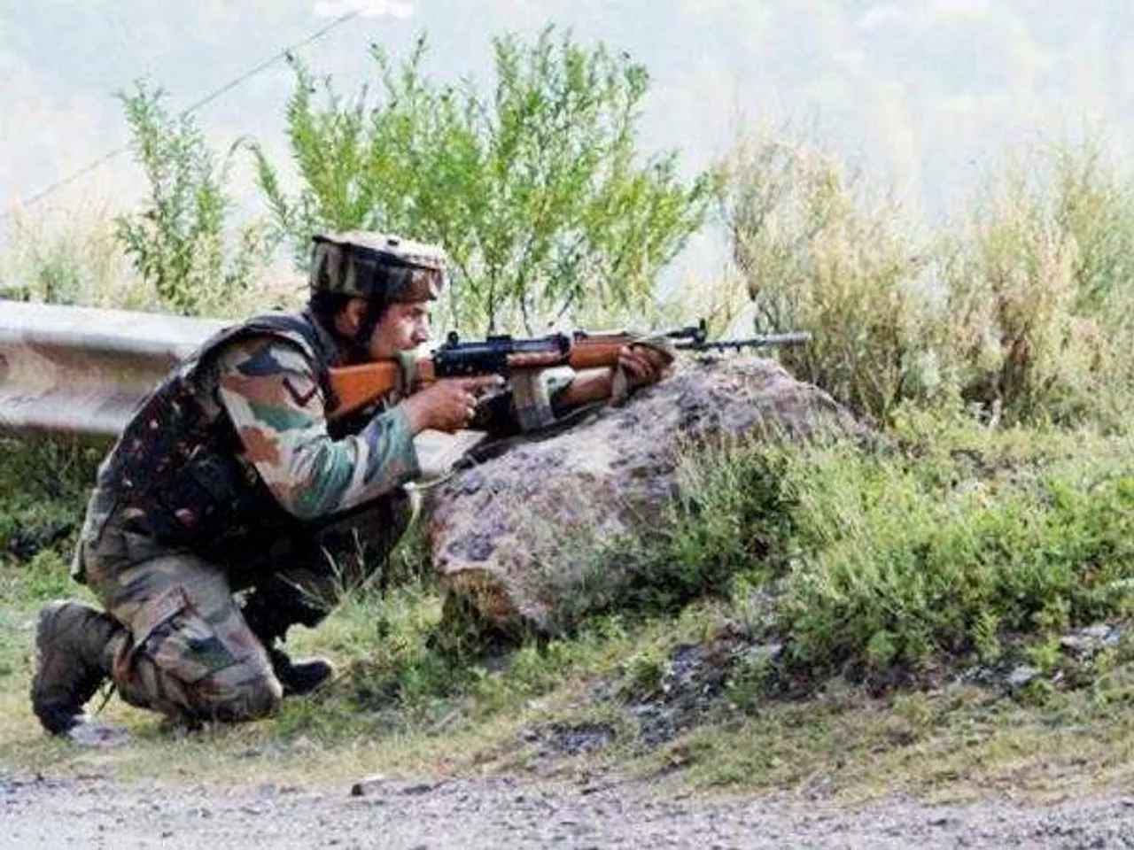 ଆତଙ୍କବାଦୀ କବଳରୁ ବର୍ତ୍ତିଲେ ୨ ସାଧାରଣ ନାଗରିକ