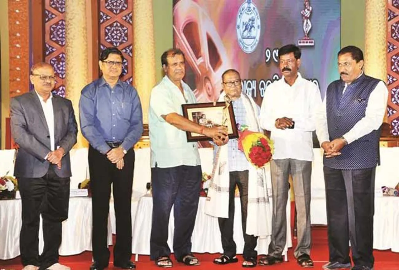 ରାଜ୍ୟ ଓଡ଼ିଆ ଚଳଚ୍ଚିତ୍ର ପୁରସ୍କାର: ରବିଶଙ୍କର ପାଇଲେ ‘ଜୟଦେବ’ ପୁରସ୍କାର