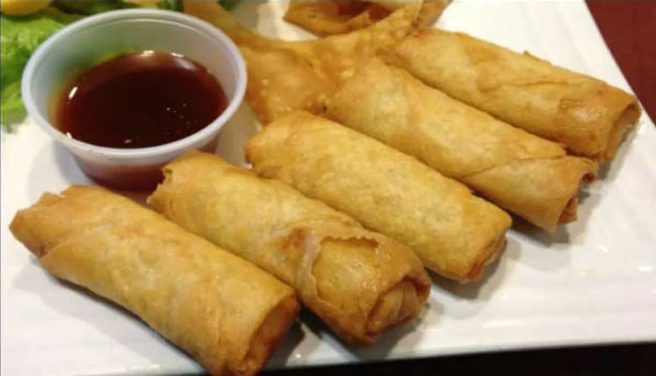 ଆଜି ହିଁ ଘରେ ପ୍ରସ୍ତୁତ କରନ୍ତୁ ସୁଜି ସ୍ପ୍ରିଙ୍ଗ୍‌ ରୋଲ୍‌