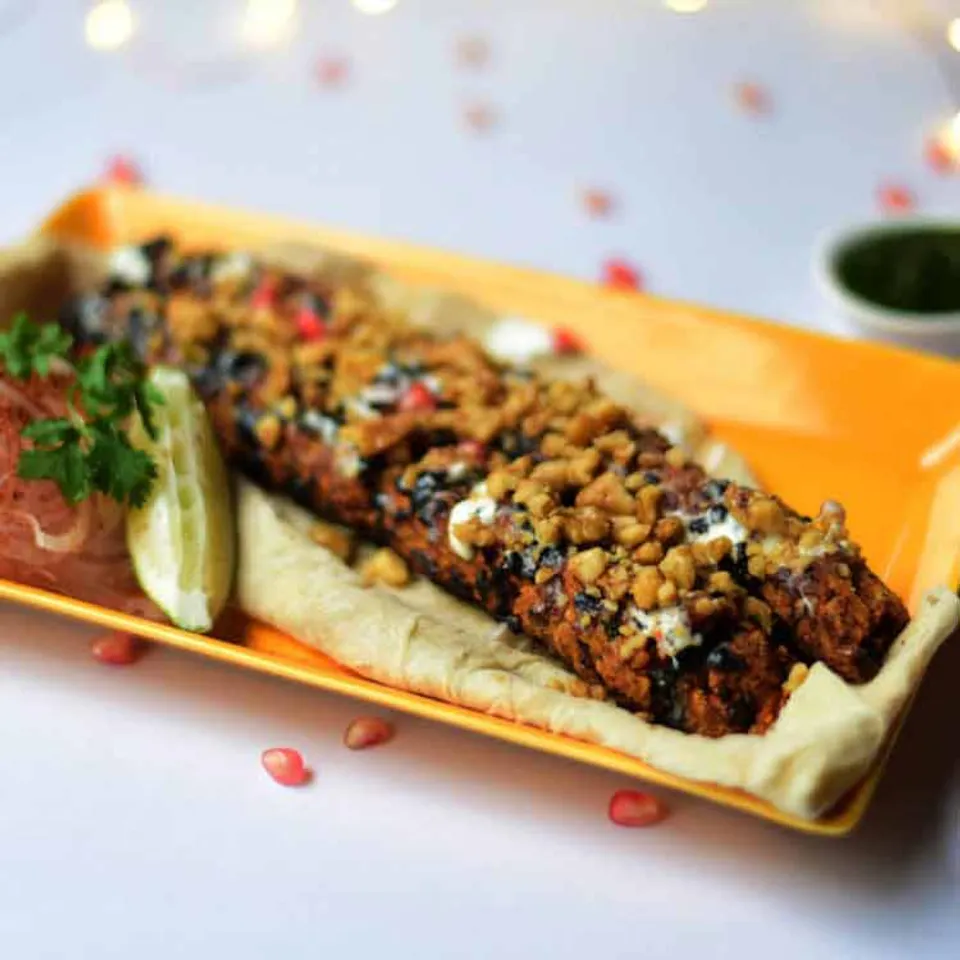 କିପରି ପ୍ରସ୍ତୁତ ହୁଏ ଜାଣିଛନ୍ତି ୱାଲ୍‌ନଟ୍‌ କବାବ