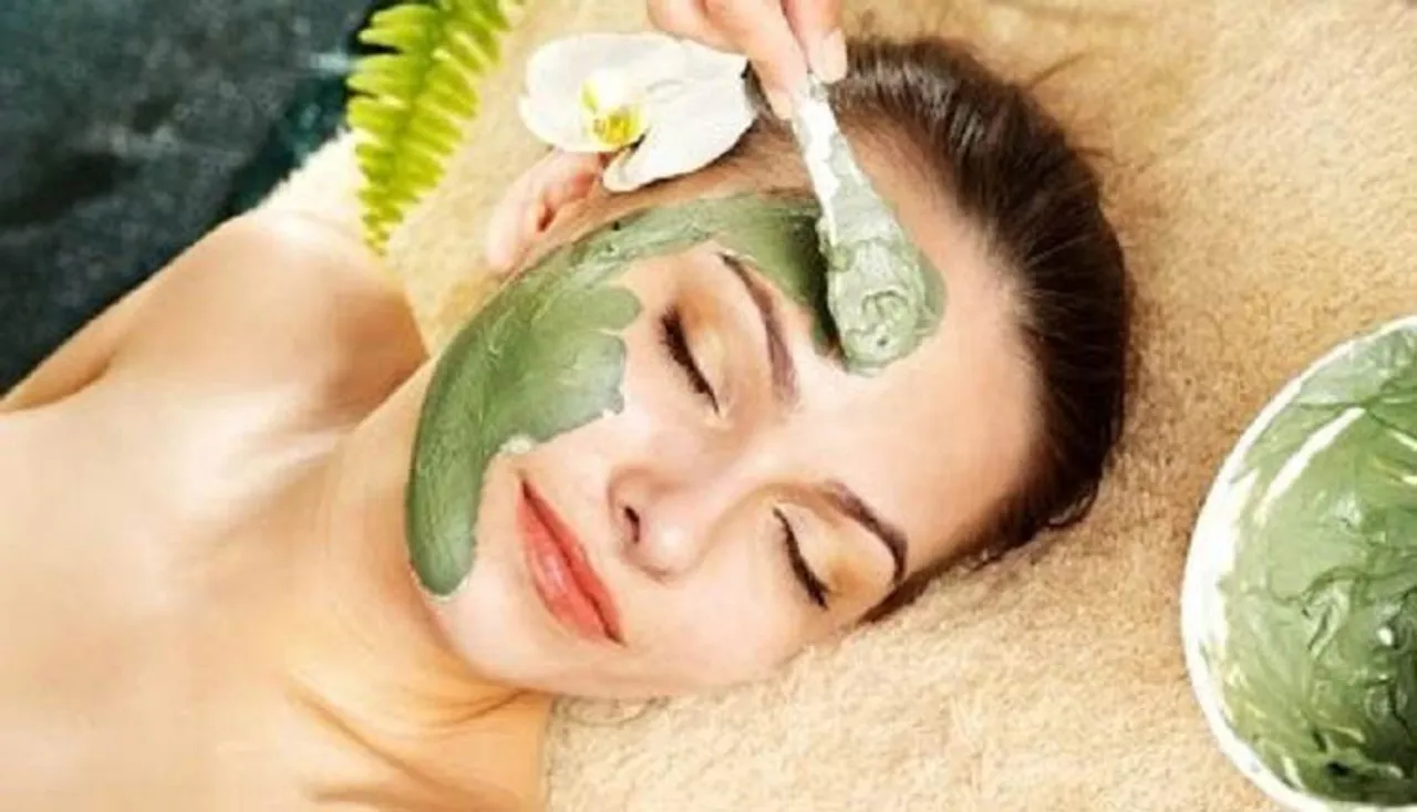 ପୁଦିନା ପତ୍ର ବ୍ୟବହାର କରି ପାଆନ୍ତୁ ଉଜ୍ଜ୍ୱଳ ତ୍ୱଚା