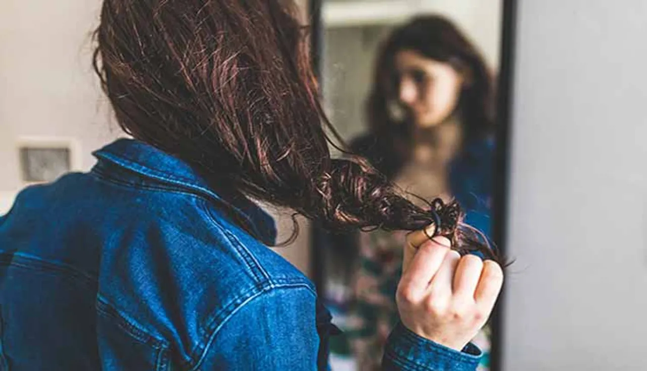 କେଶ ଝଡ଼ିବାରୁ ମୁକ୍ତି ଦିଏ ଏହି ତେଲ