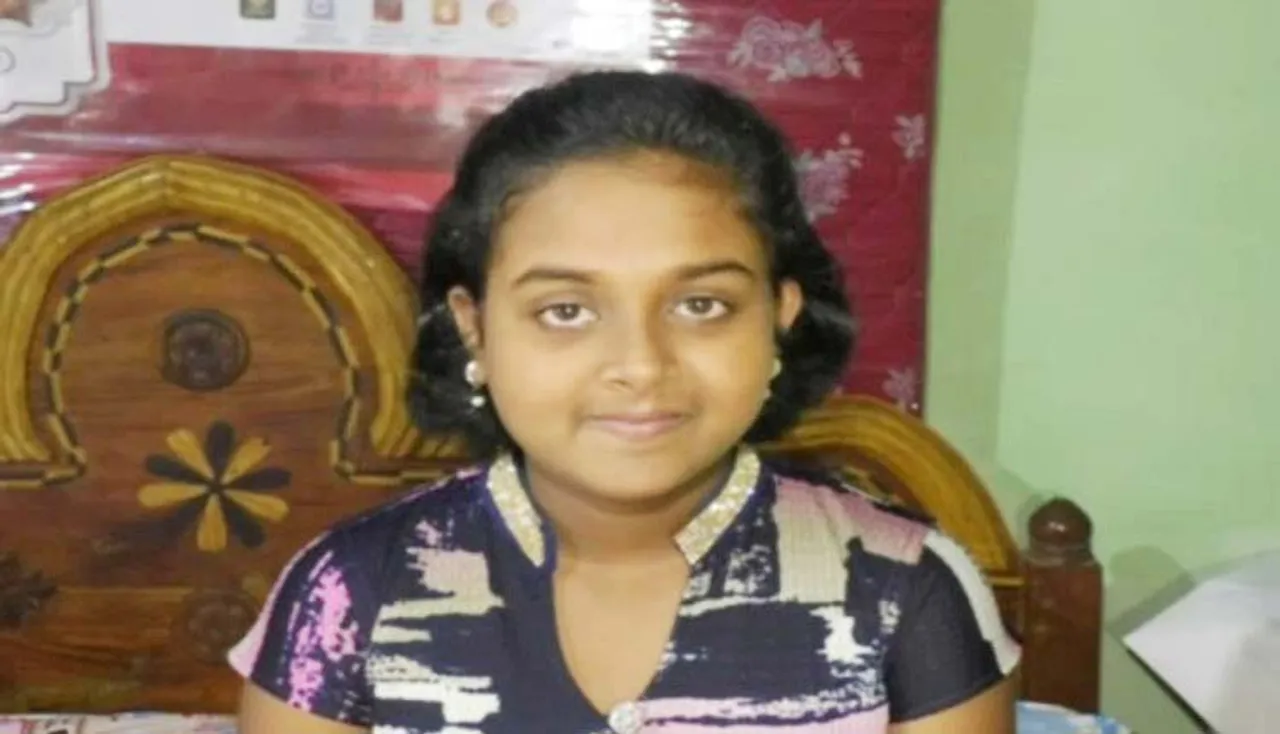 ଆଖିରେ ପଟି ବାନ୍ଧି ଲେଖା ପଢ଼ା ସହ ଚଳାଉଛନ୍ତି ସାଇକେଲ୍‌