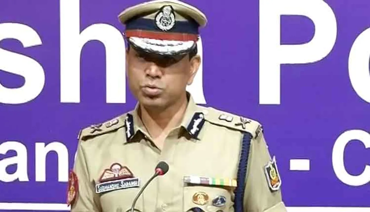 ଡକ୍ୟୁମେଣ୍ଟ ପାଇଁ ଦଲାଲଙ୍କଠାରୁ ଦୂରେଇ ରହିବାକୁ ପୁଲିସ କମିଶନର୍‌ଙ୍କ ପରାମର୍ଶ