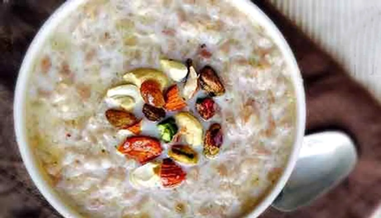 ଏଥର ଦୀପାବଳିରେ ଚୁଡ଼ା ଖିରିର ମଜା ନିଅନ୍ତୁ