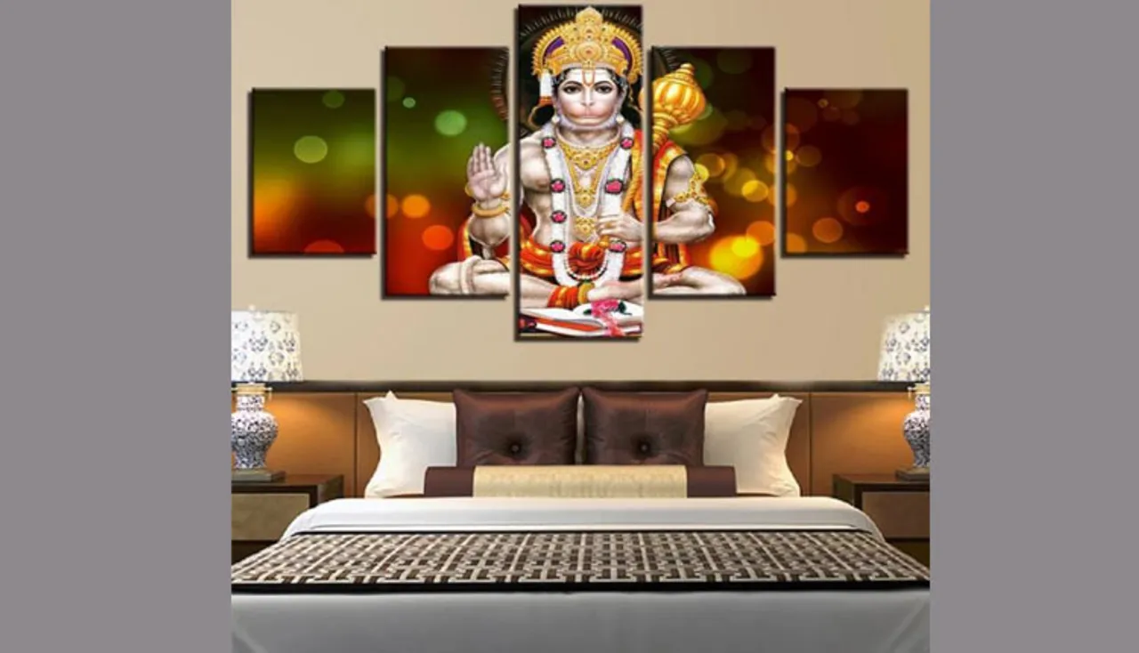 ଶୋଇବା ଘରେ ହନୁମାନଙ୍କ ଫଟୋ ଲଗାଉଛନ୍ତି କି ?